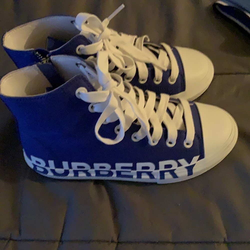 Big Boys Burberry Polo Shirt & Burberry Gym Shoes